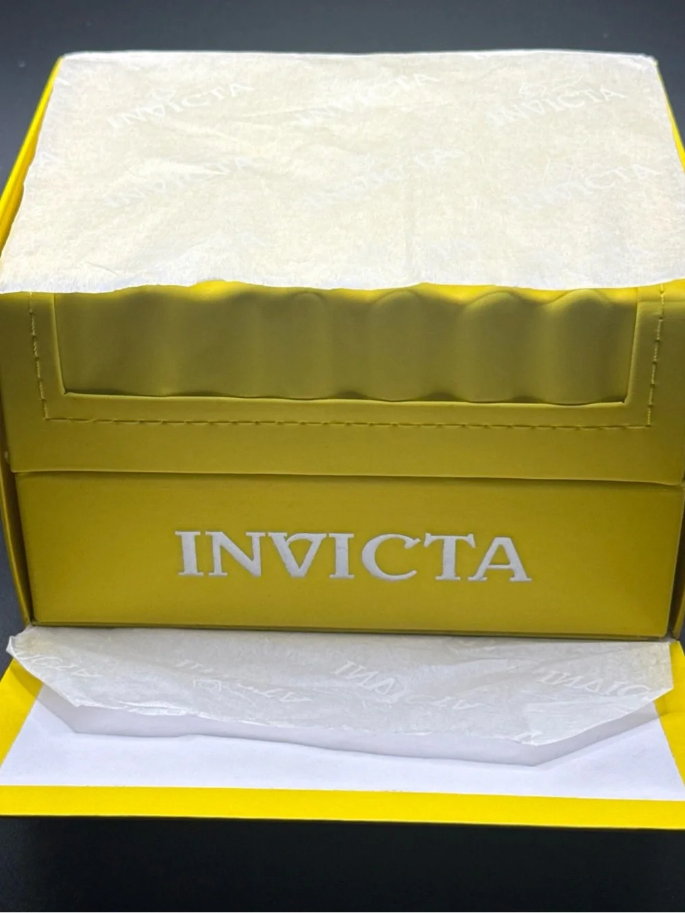 Invicta men chronograph